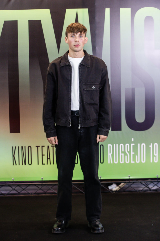 Teodoro Biliūno / BNS nuotr./Romo Zabarausko filmo „Aktyvistas“ premjeros svečiai