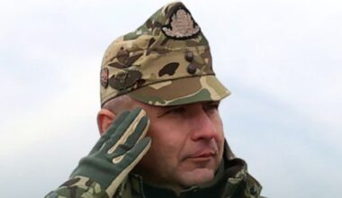 Hungarian opposition politician, former Chief of the Hungarian Defense Staff Romulusz Ruszin-Szendi