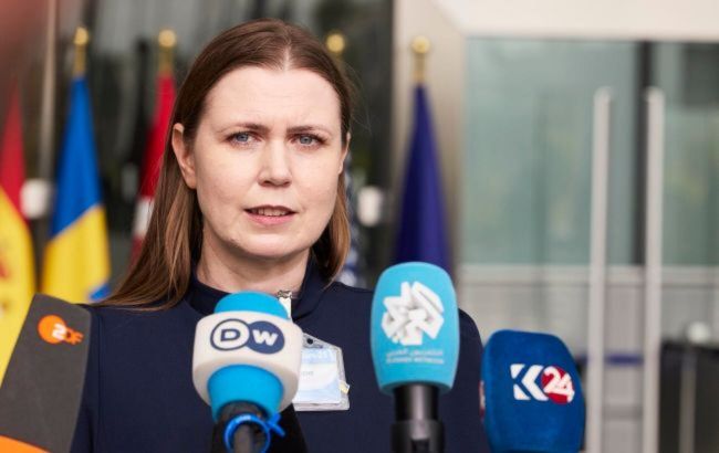 Lithuania calls for firm response to Russian aircraft over Estonia, recalls Turkiye