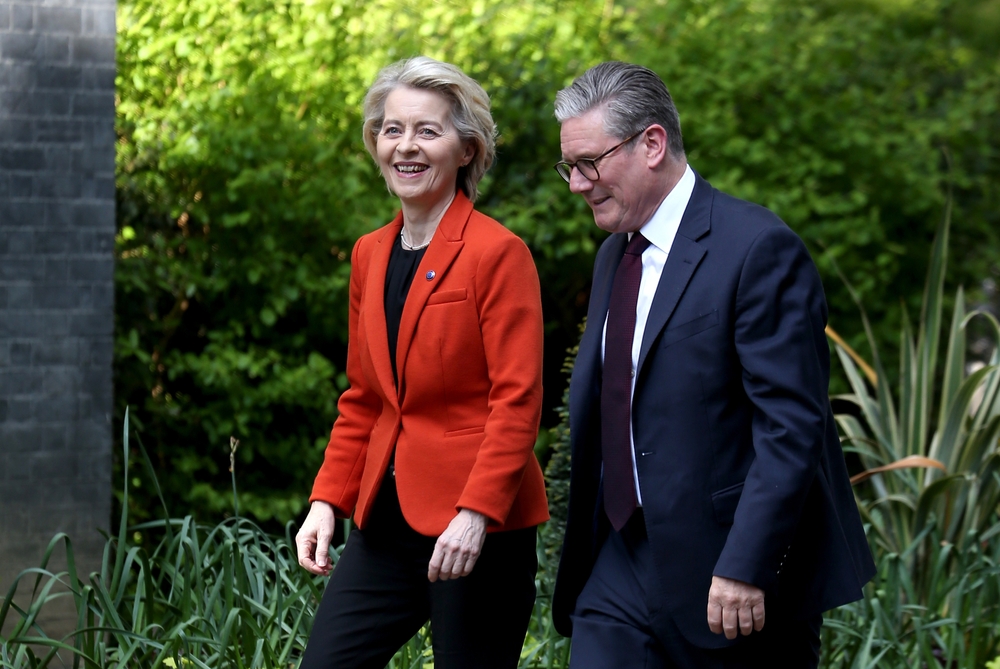 Majority think closer EU ties will boost the economy as growth slows