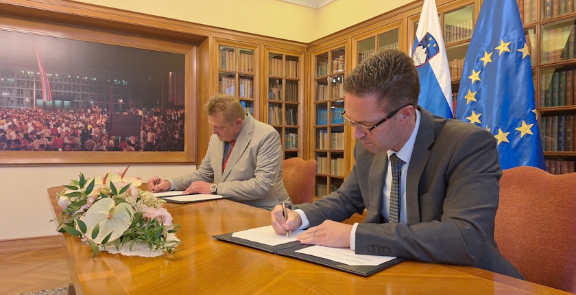 Slovenia's TSO ELES joins forces with army to develop hydrogen technologies