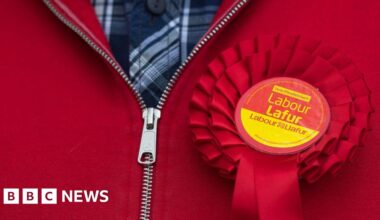 Latest Senedd poll a Labour 'wake-up call', says ex-minister Mick Antoniw