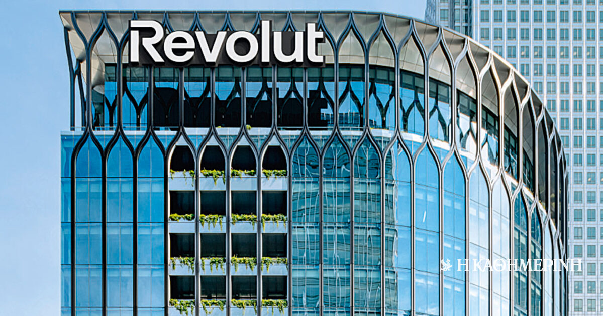 Ιγνάσιο Ζουνζουνέγκι: Λογαριασμοί μισθοδοσίας από Revolut στην Ελλάδα