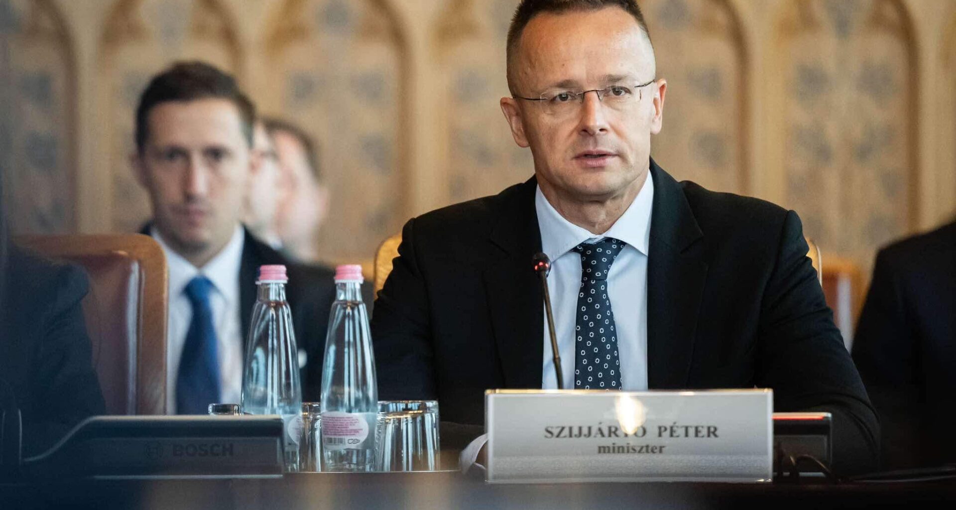 Magyarország nem mond le az orosz kőolajról