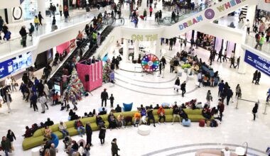 Where's the prosperity? Middle class Americans aren't feeling it.