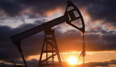 India tells US that reducing buying Russian oil depends on purchases of sanctioned Iranian, Venezuelan oil: Report - BusinessToday