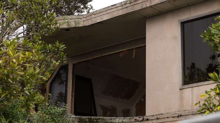 The house had not been lived in for some time.