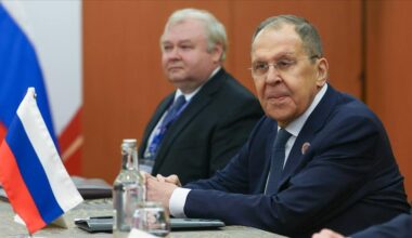 Lavrov says he expects new contacts between Russia and US on Ukraine crisis