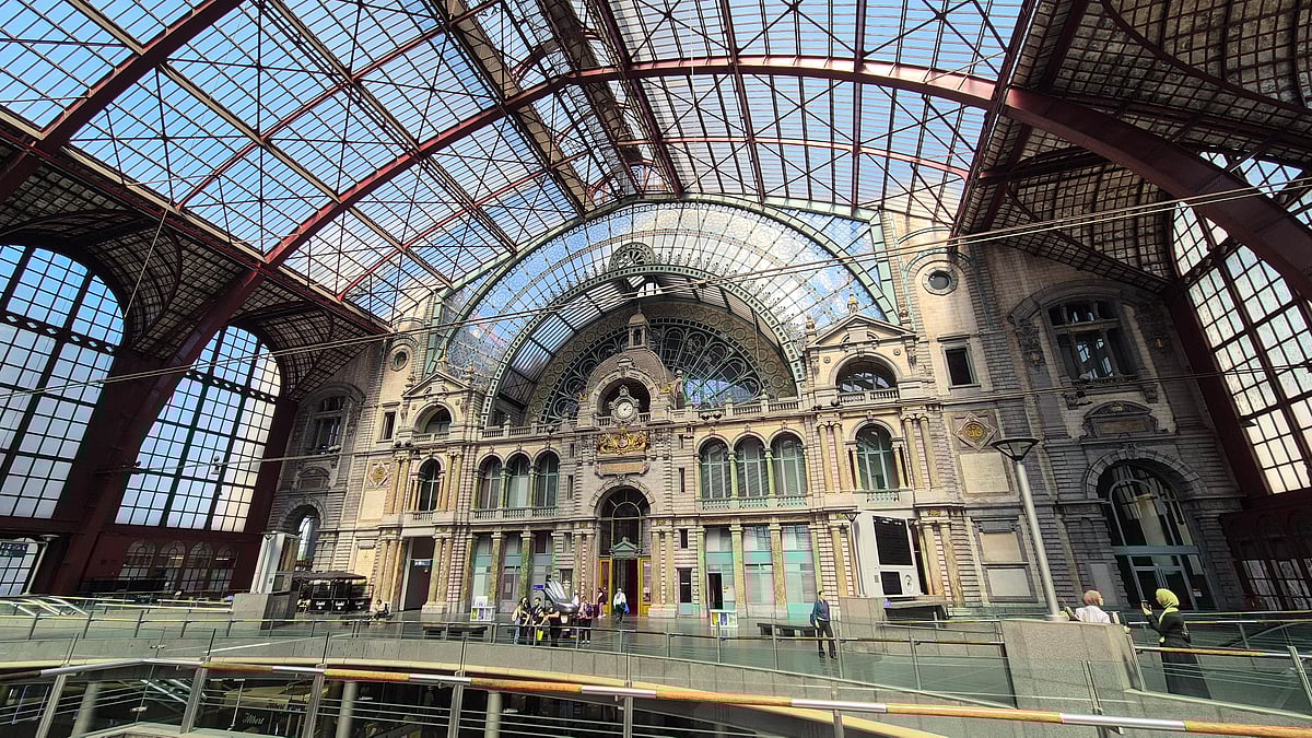 Acquainting with family and life in Belgium