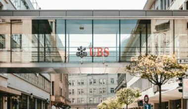 UBS to pay EUR 835 million to settle lengthy legacy French tax case