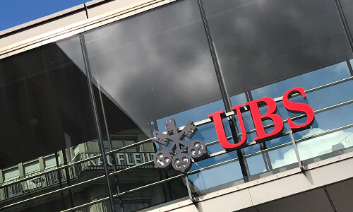 Swiss Regulators Accused of Pushing UBS Out of the Country