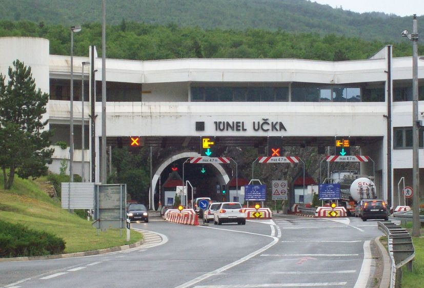 ucka tunnel