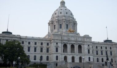 Trump Challenges Minnesota Ban on Immigrant Detention Orders