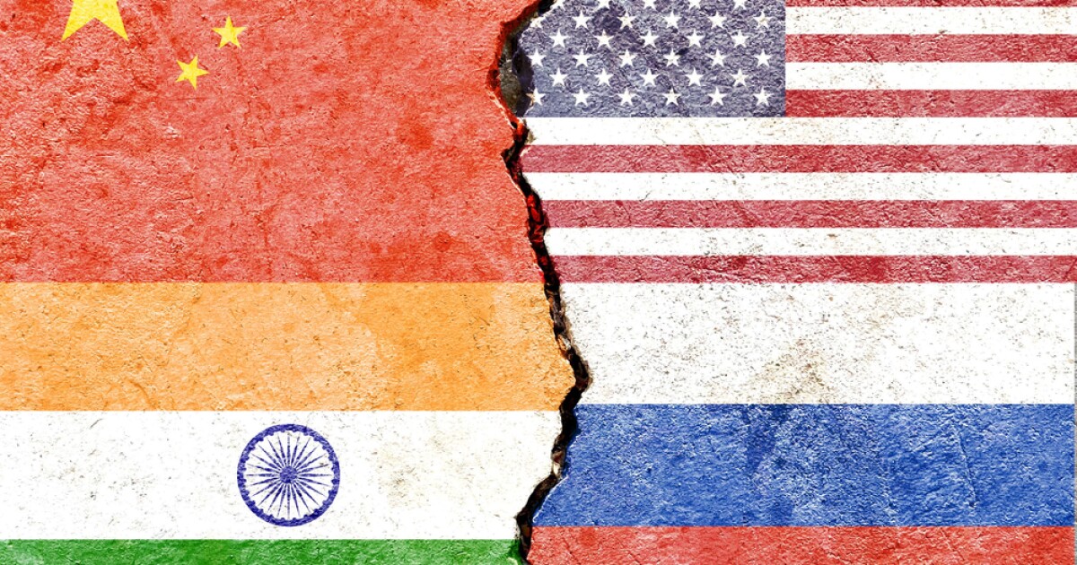 US Tariffs Hurt India, But Russian Oil Keeps Flowing