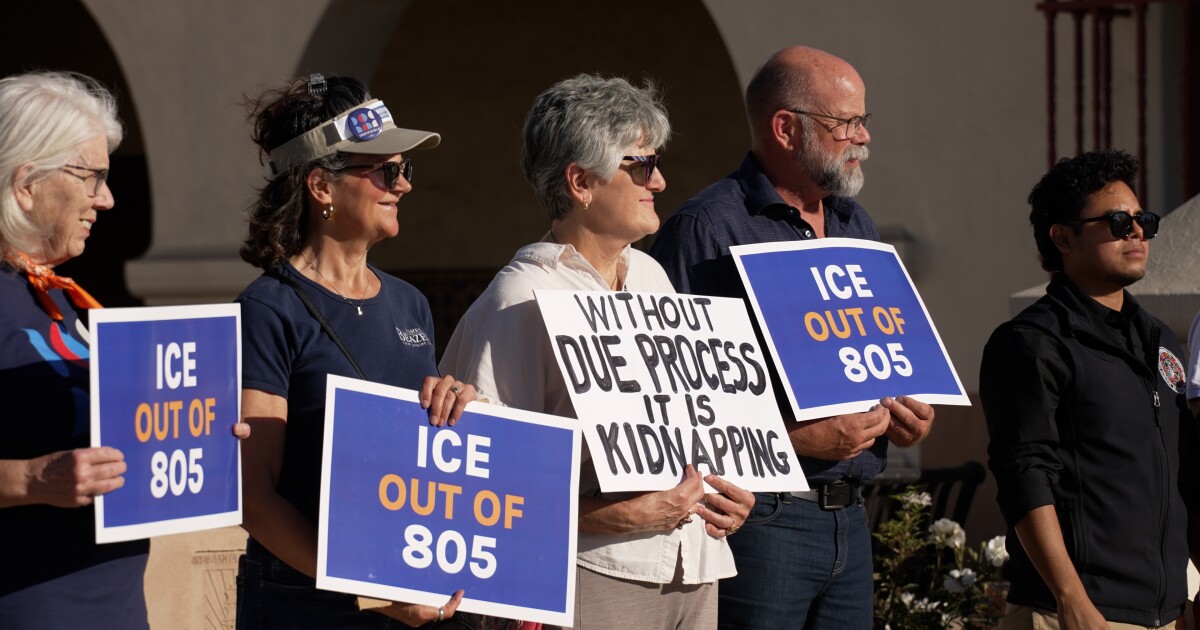 Santa Maria residents call for city action on immigration enforcement