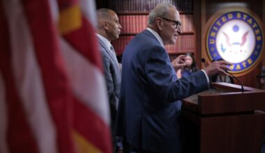 Shutdown deadline; Top military leaders meeting : NPR