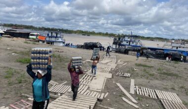 Shifting Amazon River puts Colombia’s only port in jeopardy : NPR