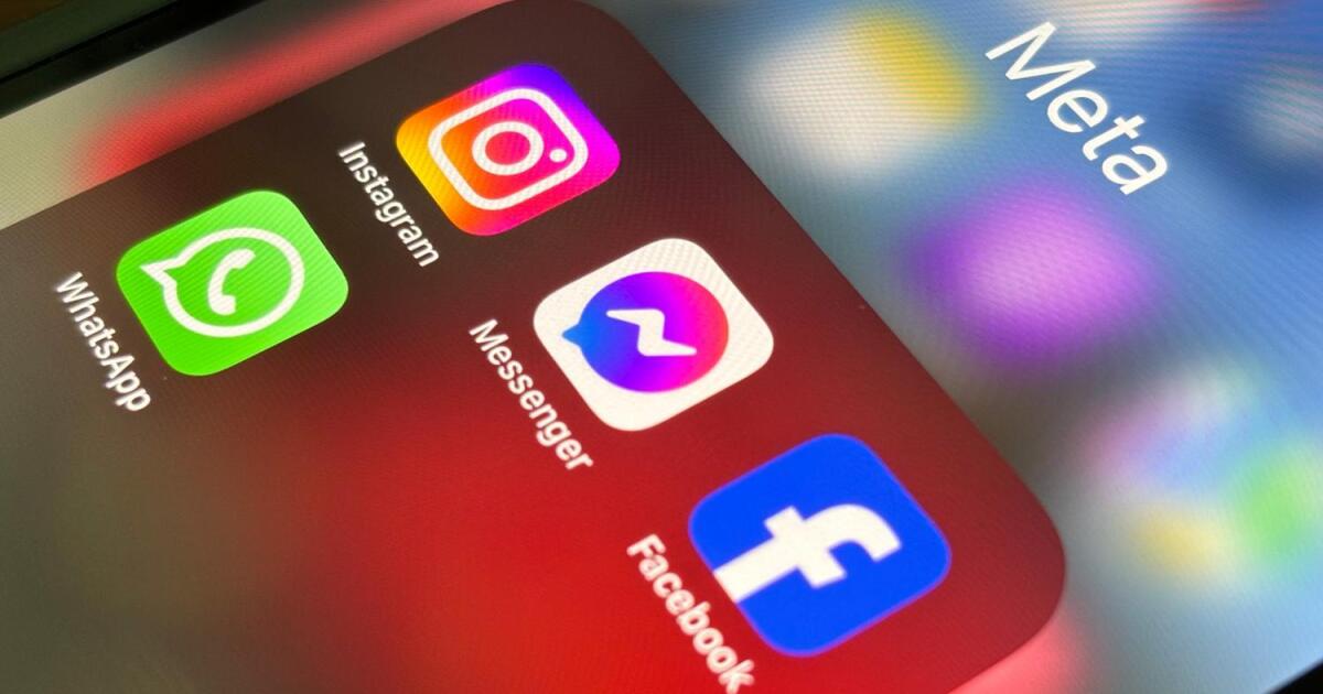 New Trump rule would require asylum seekers, refugees and others to list social media handles on applications