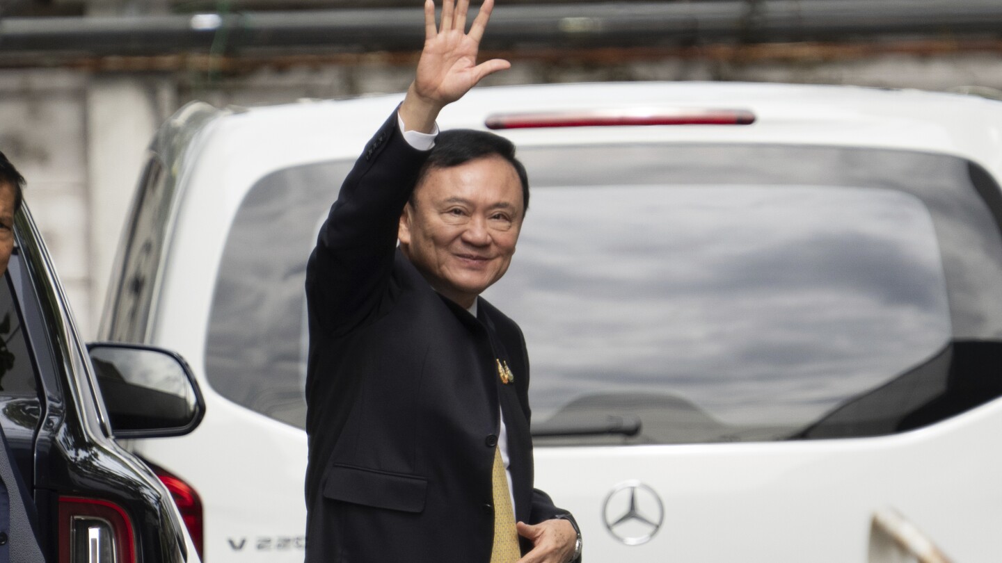 Thaksin Shinawatra leaves Thailand ahead of a risky court ruling