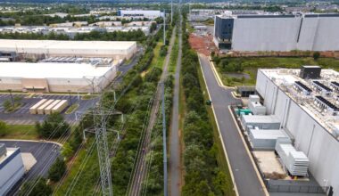 Big Tech's data centers may face grid cutoffs during power crises