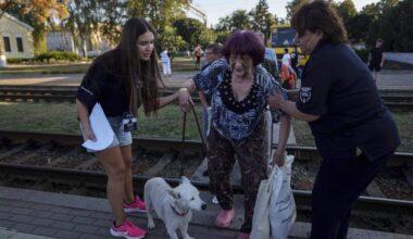 In ruined Ukrainian cities, residents have tried to cling to hope but eventually they leave