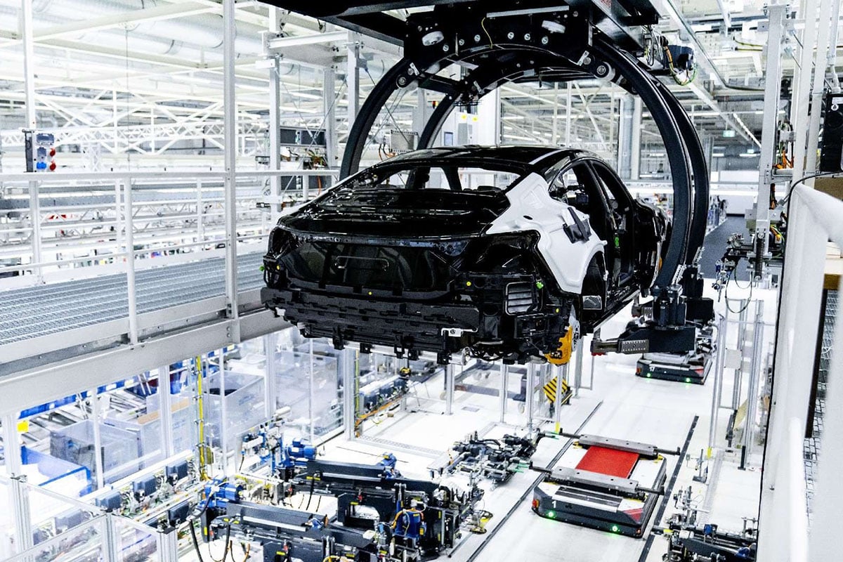 2035 : les constructeurs supplient l'Europe d'arrêter le massacre des moteurs thermiques avant le crash