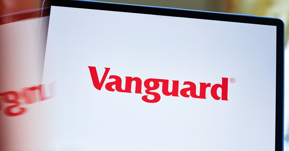 Vanguard Considers Opening Platform to Crypto ETFs
