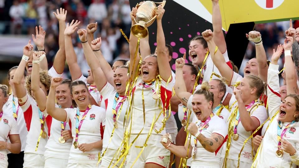 Fantastic Win for the Red Roses