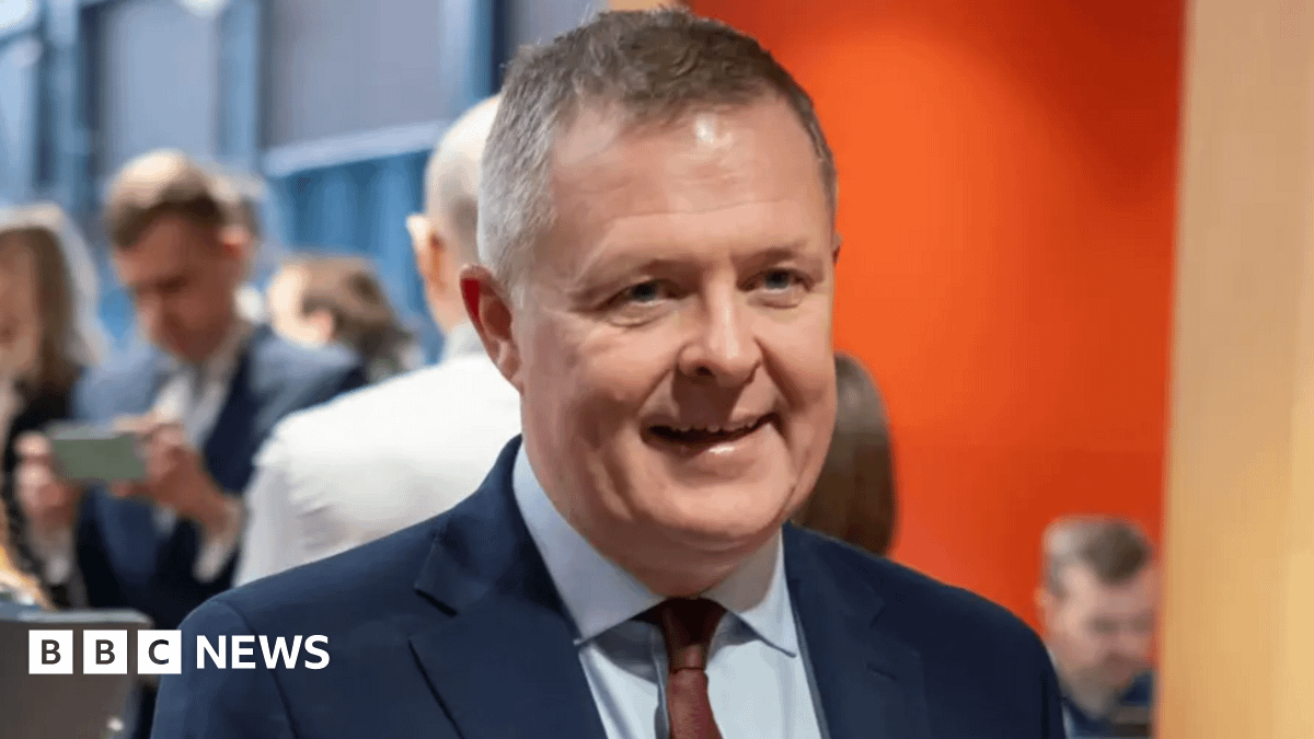 Health secretary Jeremy Miles will not stand in 2026 Senedd election