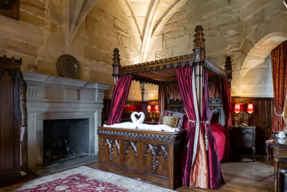 the rose suite at warwick castle in the west midlands of england