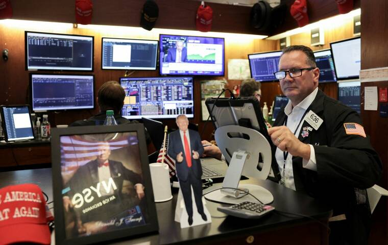 Wall Street rises as investors look past shutdown risk