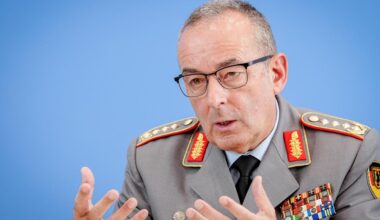 Carsten Breuer: Generalinspekteur der Bundeswehr warnt vor russischer Bedrohung