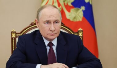 Britain spy chief says he sees no evidence Putin wants to negotiate peace in Ukraine