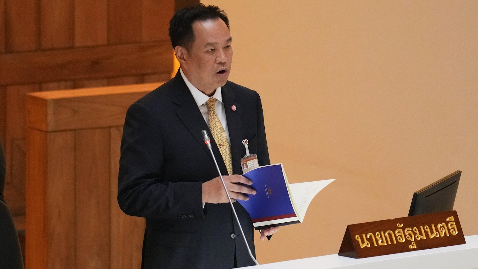 Thailand's newPM promises to tackle border conflict and constitutional reforms