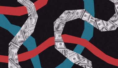 Low-income Americans slash spending, a worrying sign for the economy