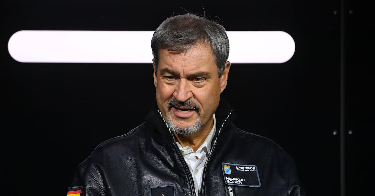 Schülerin konfrontiert Markus Söder mit eigener Unterleib-Aussage