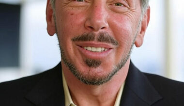 Larry Ellison Tops Elon Musk as World's Richest with $393B Amid AI Boom