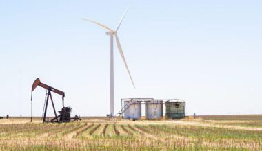 The US Is Giving Away $35 Billion a Year to Cook the Planet | Fossil-fuel producers should be taxed to defray the cost of climate change, not be given even larger subsidies.