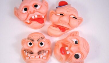 Rubber face finger "puppets"