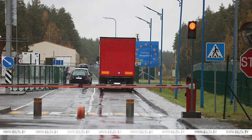 Lithuania closed border three times in week with no advance notice 