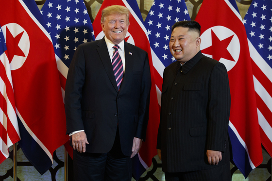 U.S. President Donald Trump meets North Korean leader Kim Jong-un in Hanoi, Vietnam, on Feb. 27, 2019. [AP/YONHAP]