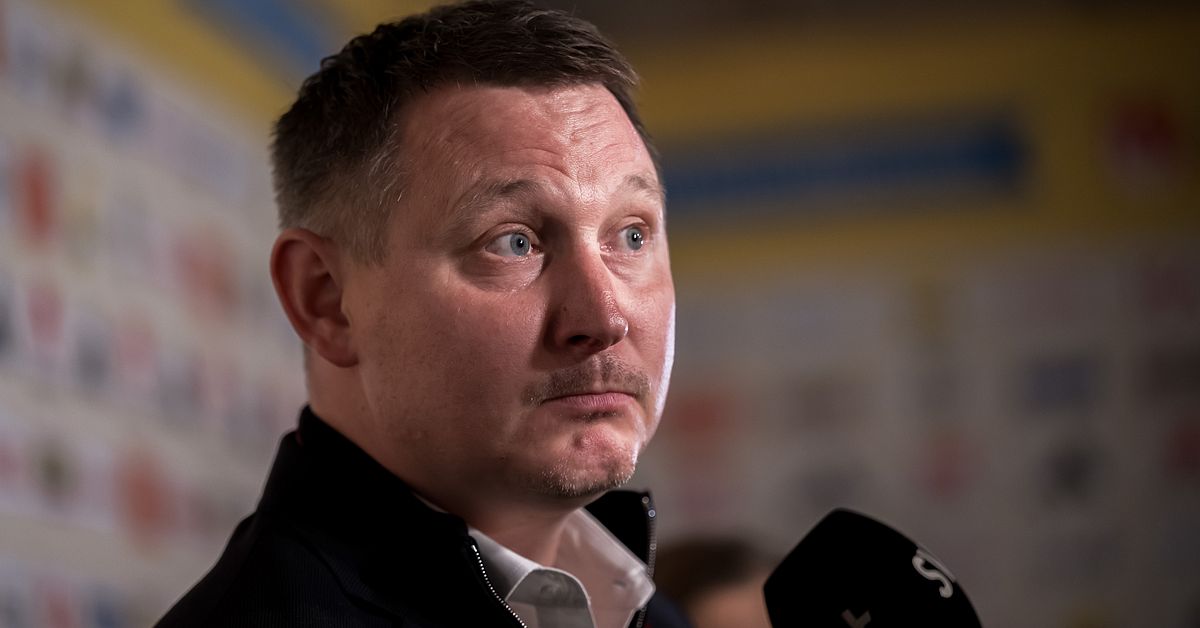 Fotboll: Kim Källström svarar efter praktfiaskot: ”Fullt förtroende tills vi inte har det”