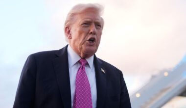 US warns Hamas planning attack on Palestinian civilians in apparent violation of Gaza ceasefire