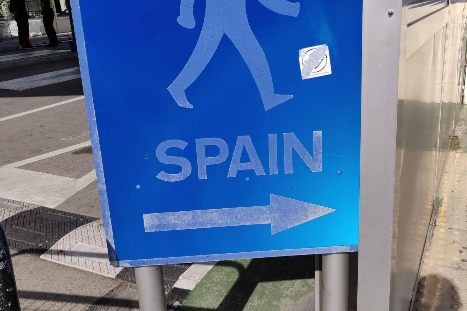 Walk to Spain this way.