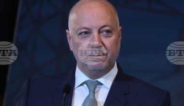 PM Zhelyazkov Meets King Charles III in London, Invites Him to Visit Bulgaria