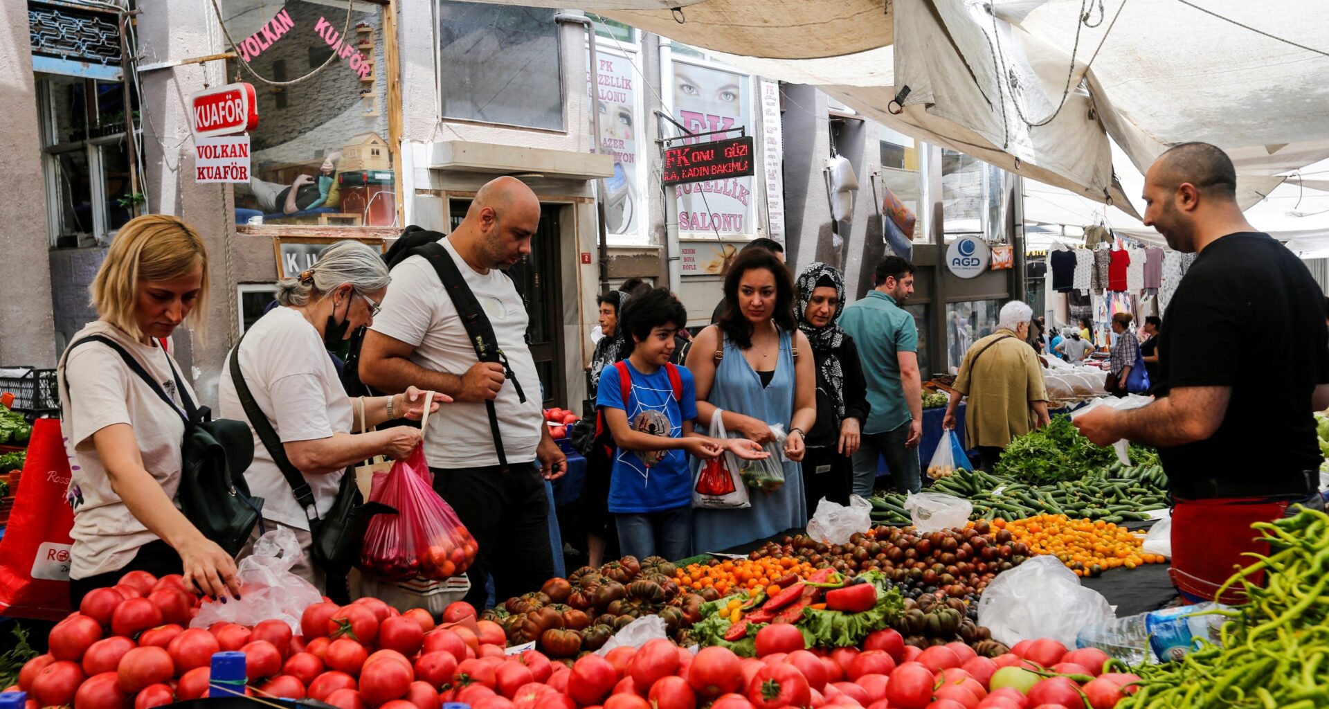 Turkey’s global reserves hit record high of $186.2 billion