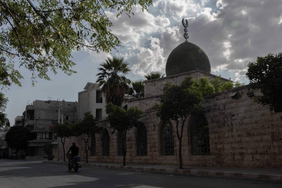 The Prince Ali Khan Shrine, which neighbors the headquarters of the Syrian National Ismaili Council in the Hama city of Salamiya, 14/9/2025 (Anagha Subhash Nair/Syria Direct)
