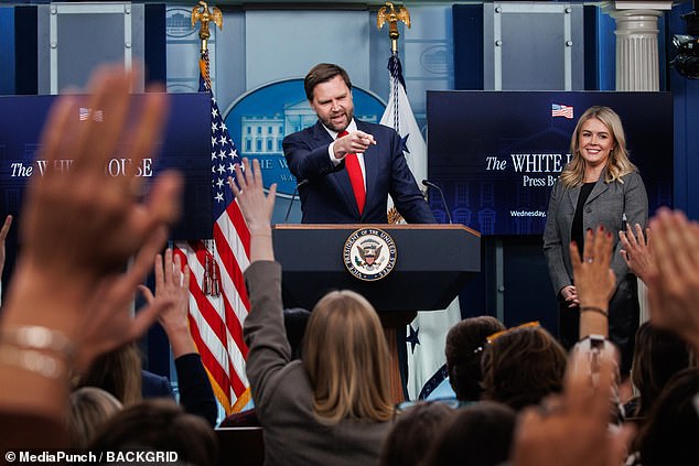 Vice President JD Vance became flustered as he decided who to choose first to ask questions after addressing the government shutdown during a press briefing at the White House in Washington