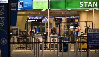 Multiple US airports hit with GROUND DELAYS as thousands of passengers share travel horror stories