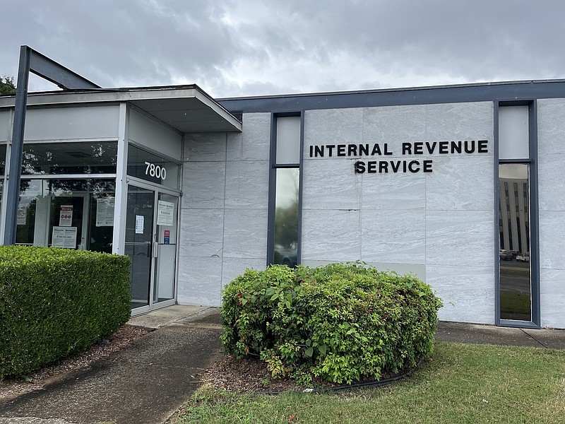 Staff Photo by Jules Feeney / The IRS taxpayer assistance office on Uptain Road was closed for business Oct. 8, 2025, the sixth day of a federal government shutdown.